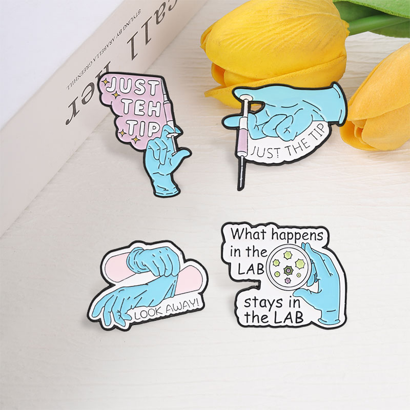 Pin Enamel Laboratorium Sains, - Medical Lab Tech ulasan dan harga